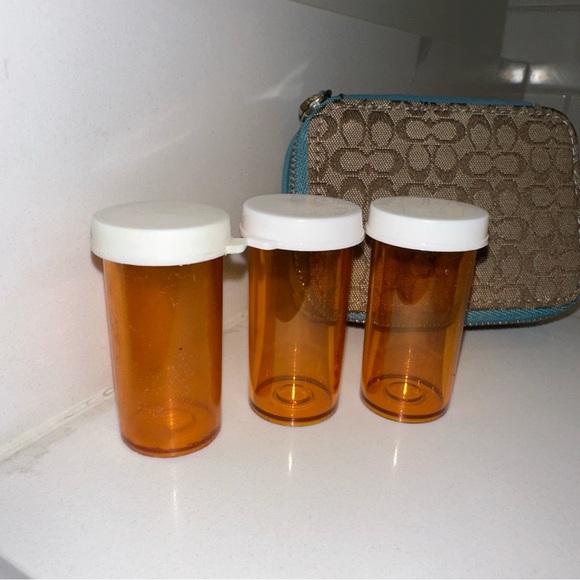 Coach Mini Triple Pill Case Khaki Signature C's With Blue Trim With Pill Bottles - Picture 15 of 15